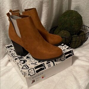 Bamboo Suede Tan Ankle Boots
